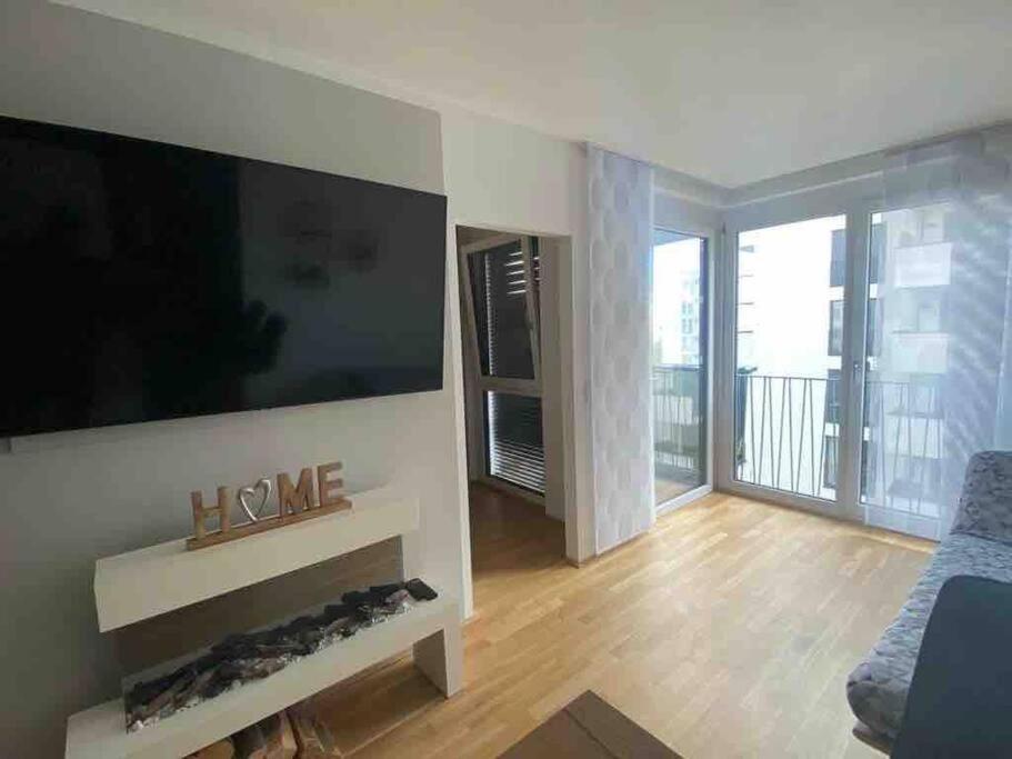 Moderne In Der Toplage Inkl. Garage Appartamento *