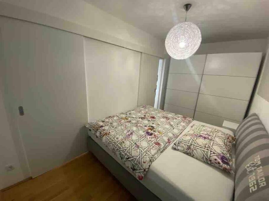 Moderne In Der Toplage Inkl. Garage Apartment Wien